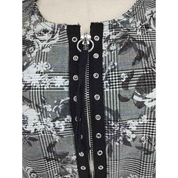 Rachel Roy Woman's Grey Full Zip Bomber Jacket Size 2X Plaid Floral Pockets Edgy - Picture 3 of 11